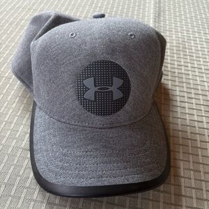 Under Armour Black and Gray Cap